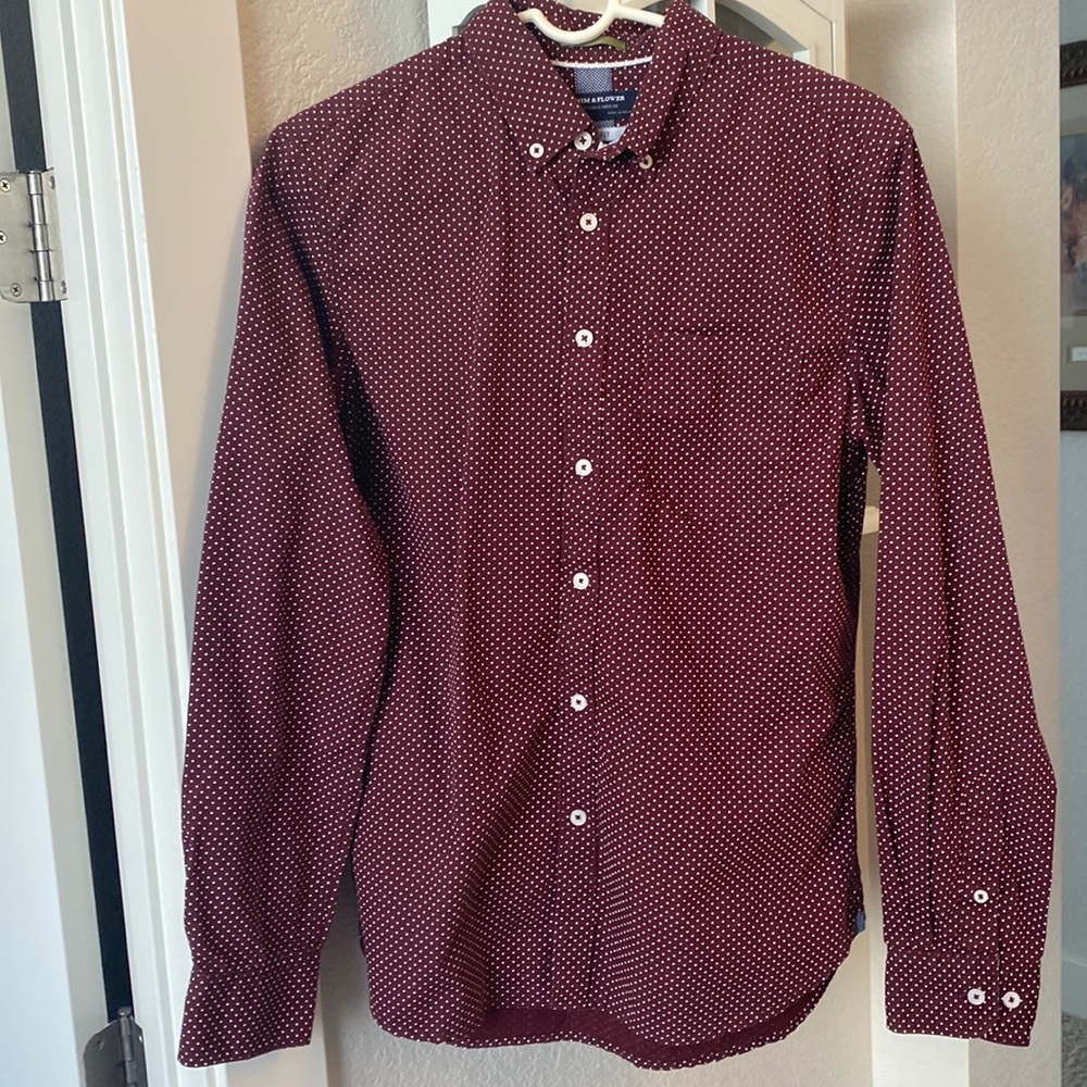 Men’s denim & flower size small button down shirt